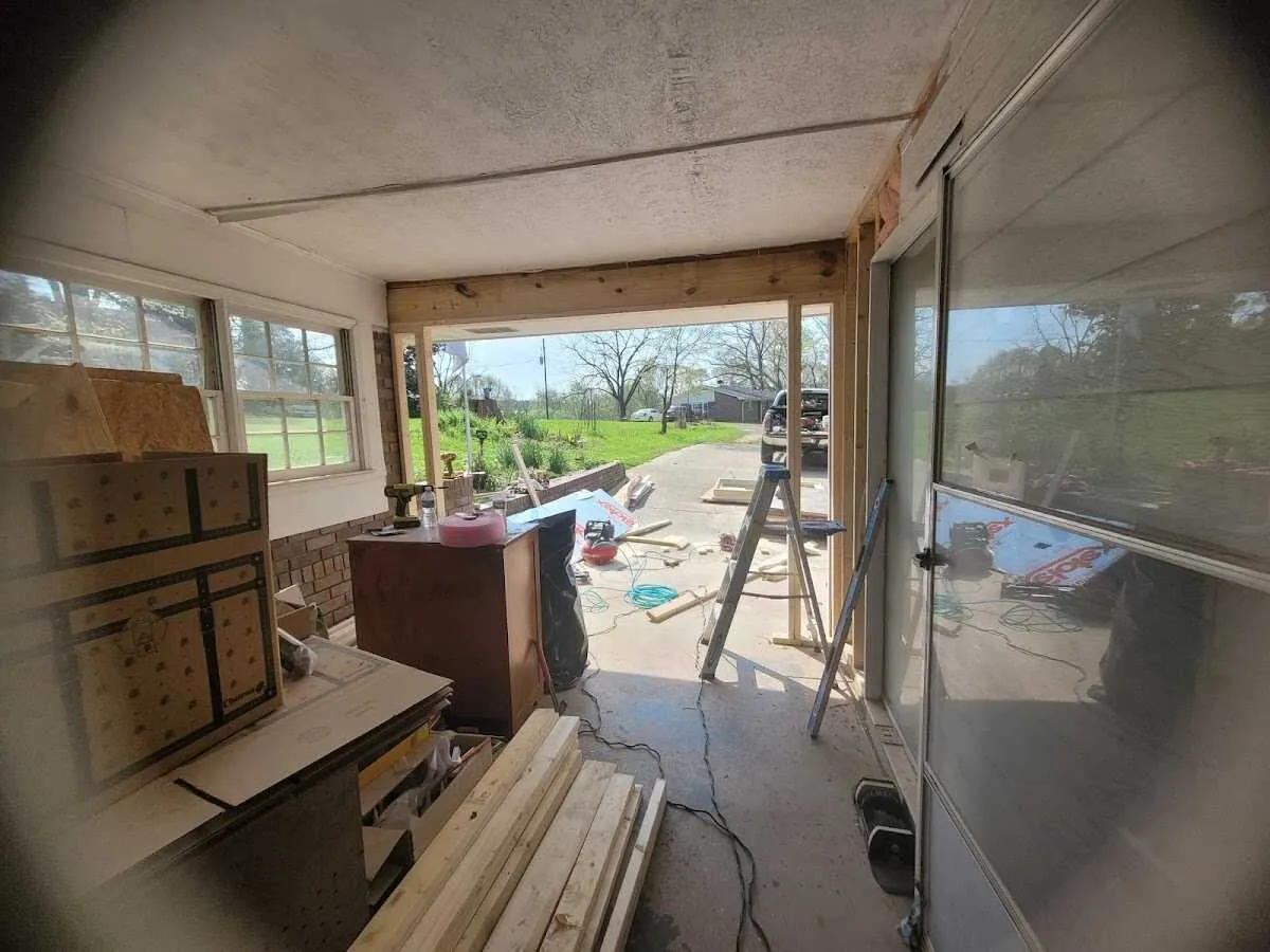 Air movers and dehumidifier for Drying & Dehumidification in Orrville